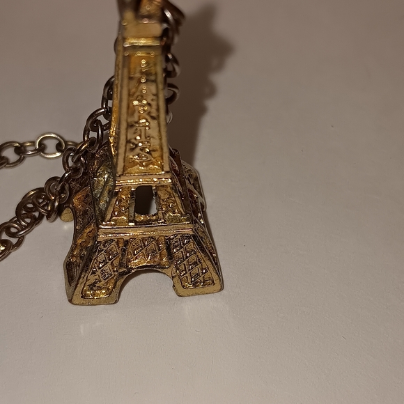 Eiffel Tower Necklace Bundle Gold Tone Costume Jewelry - Picture 5 of 12